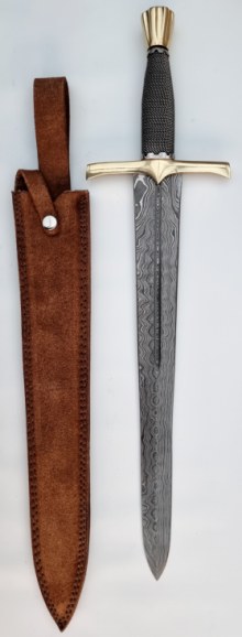 Short Damascus Broadsword