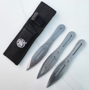 S&W Triple Throwing Set